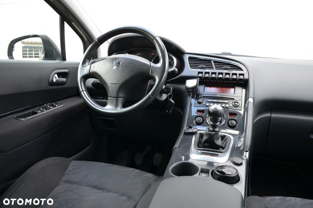Peugeot 3008 - 29