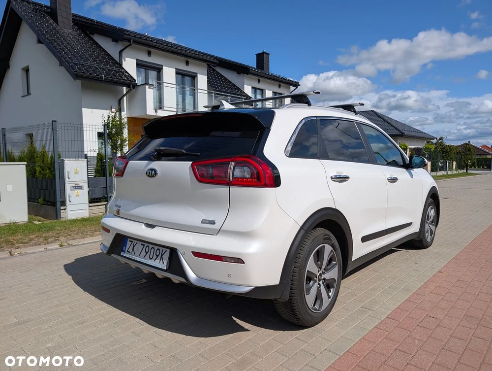 Kia Niro 1.6 GDI Hybrid L - 9