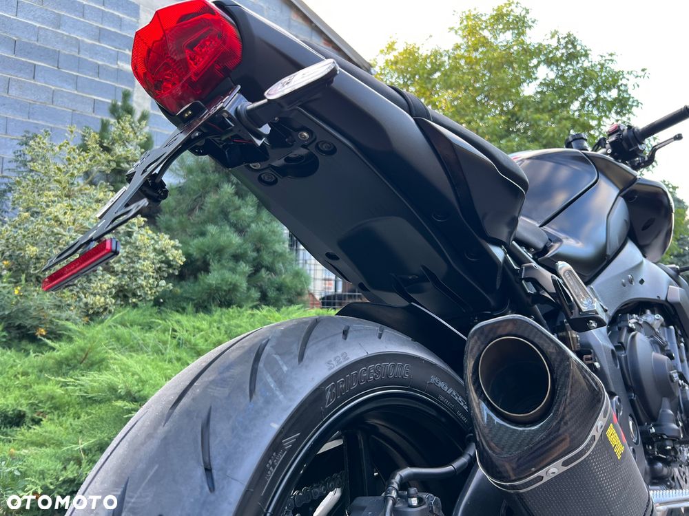 Yamaha MT - 7