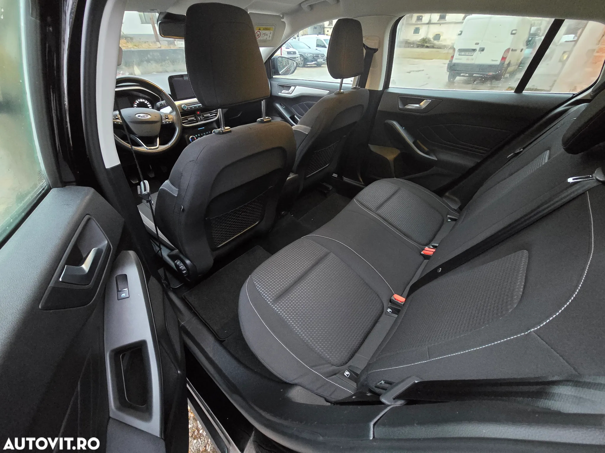Ford Focus Turnier 1.5 EcoBlue Start-Stopp-System ACTIVE DESIGN - 7