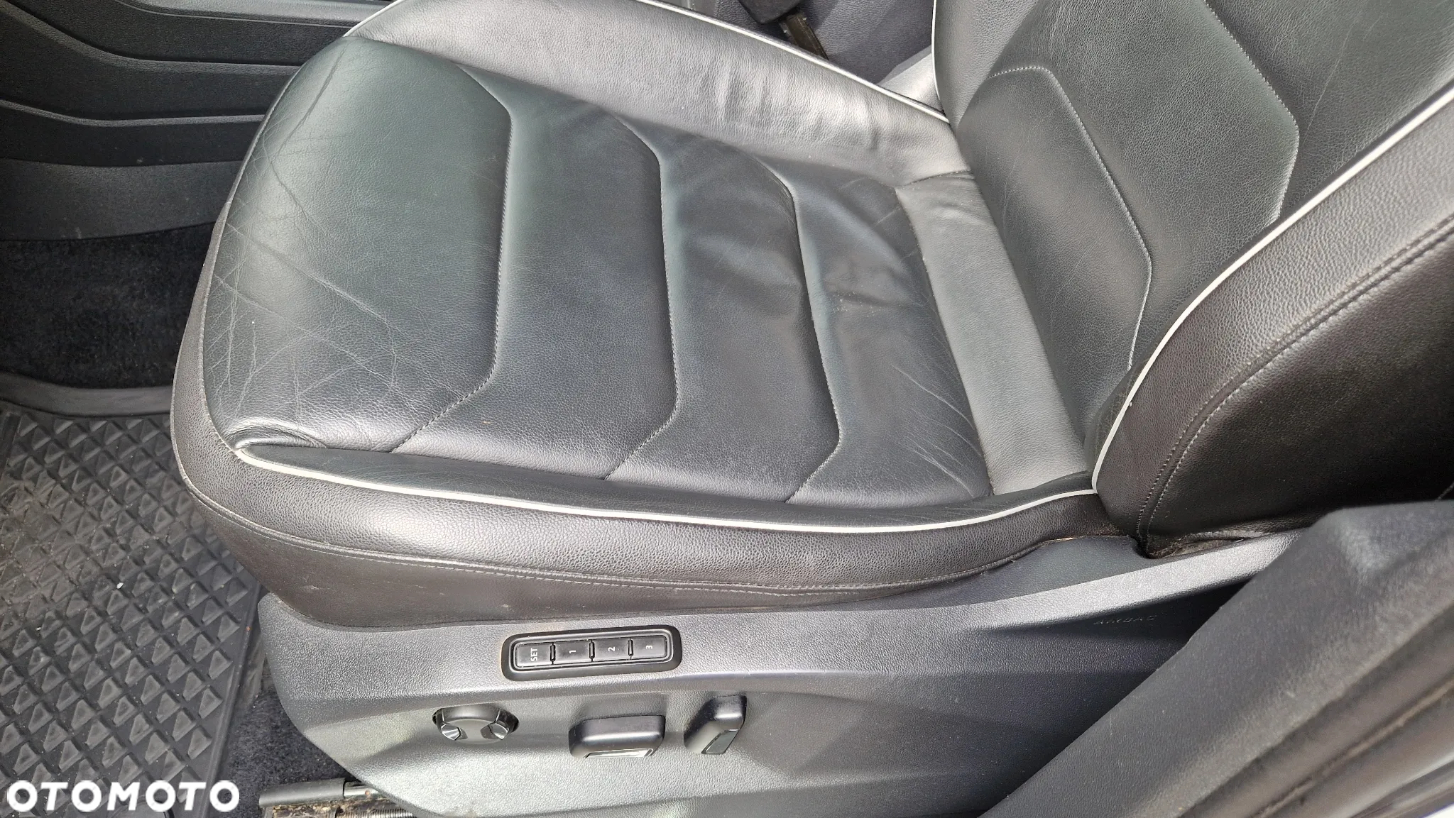 Volkswagen Tiguan 2.0 TDI SCR 4MOTION DSG Highline - 11