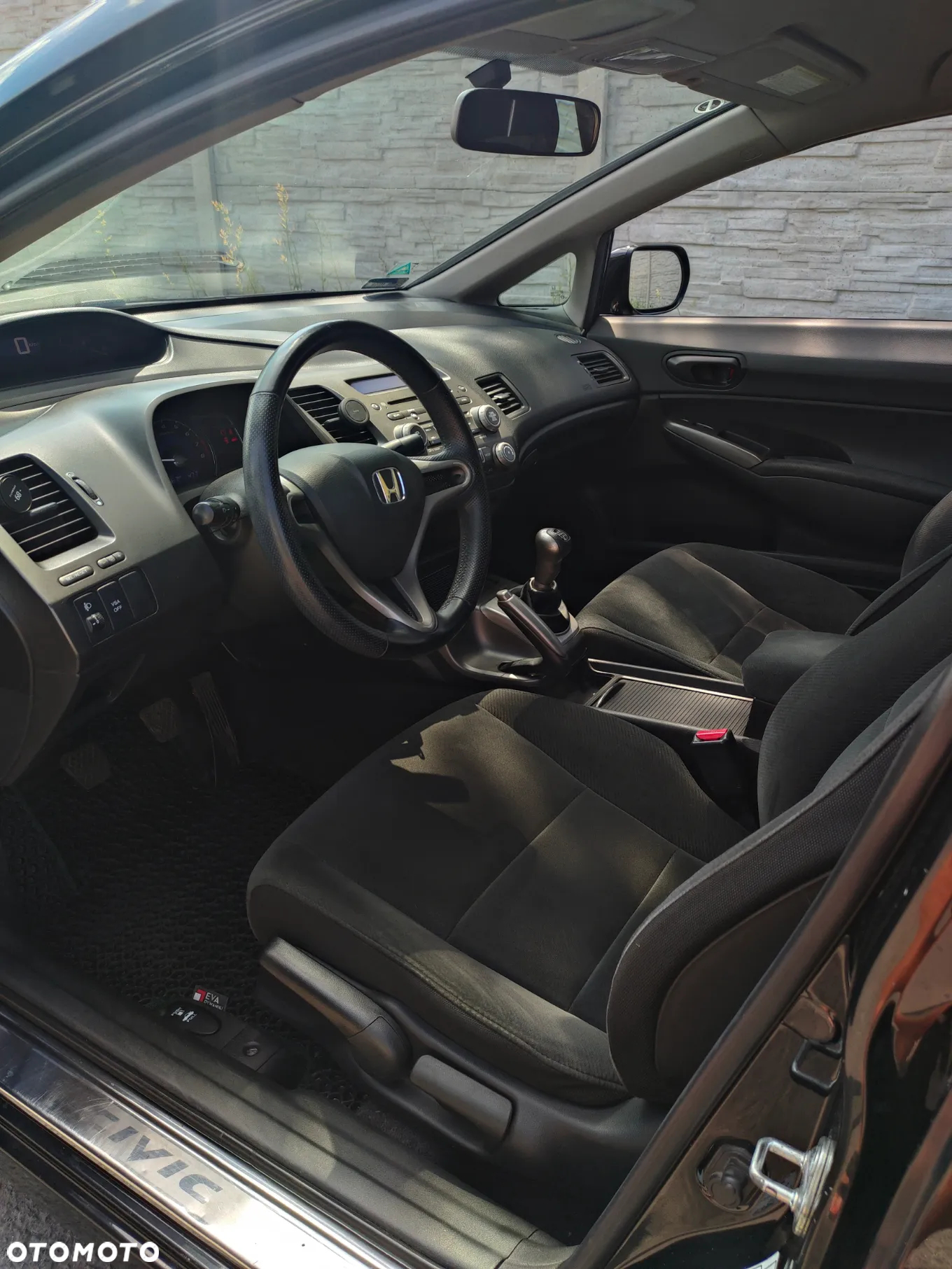 Honda Civic 1.8 Comfort - 9