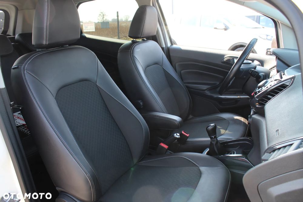 Ford EcoSport 1.0 EcoBoost TITANIUM - 23