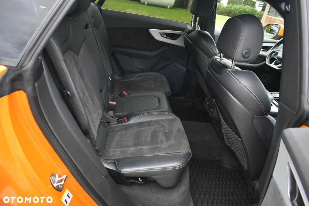 Audi Q8 50 TDI mHEV Quattro Black Edition Tiptronic - 34