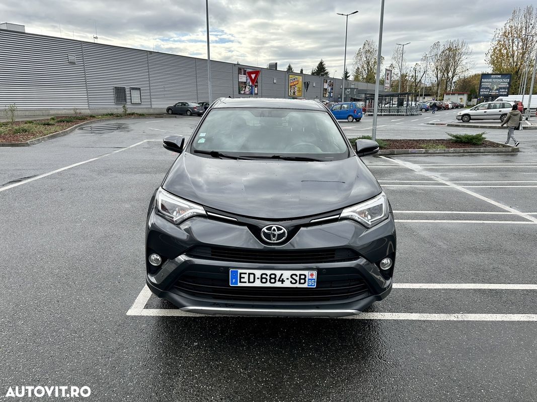 Toyota RAV4 2.0 D-4D 2WD Executive - 1