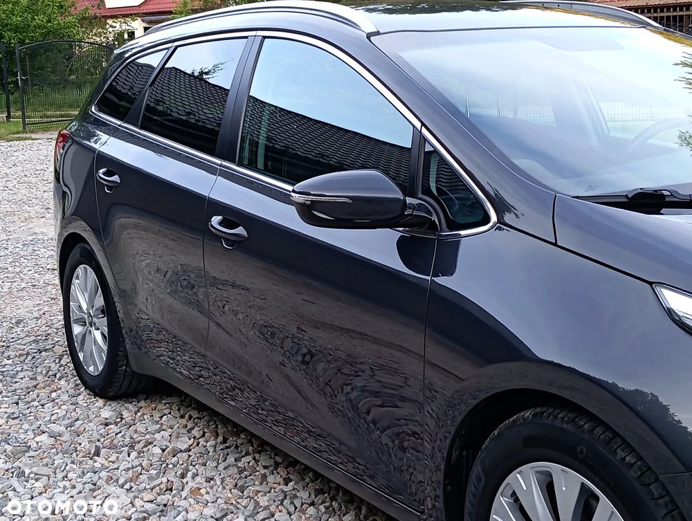 Kia Ceed 1.6 GDI Edition 7 - 10