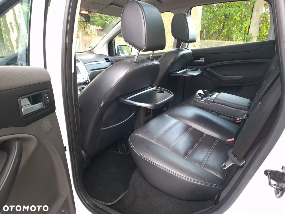 Ford Kuga 2.5 4x4 Individual - 23