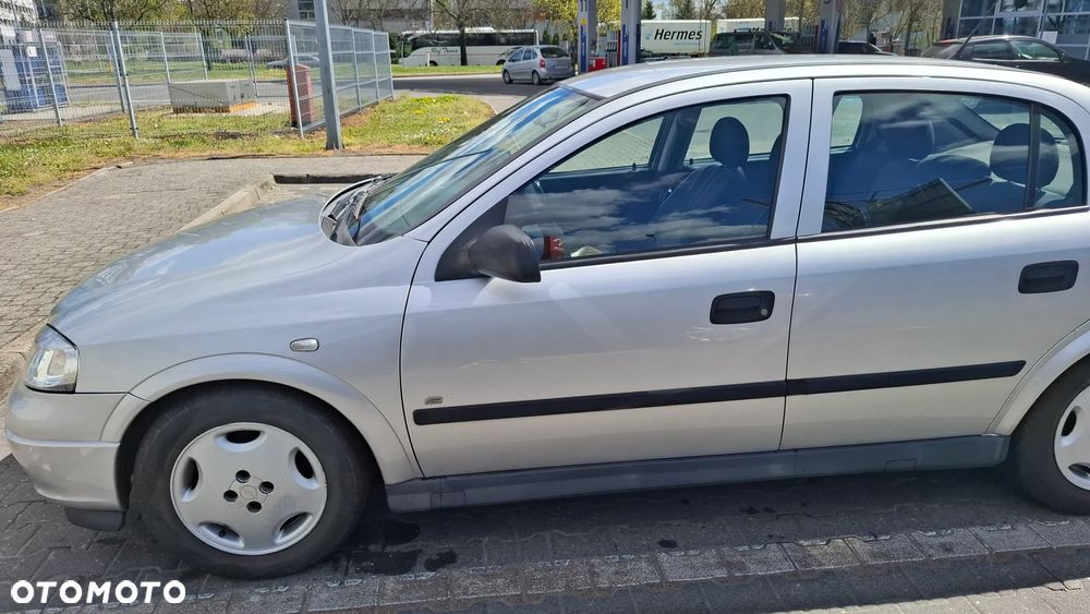 Opel Astra 1.4 NJoy - 8