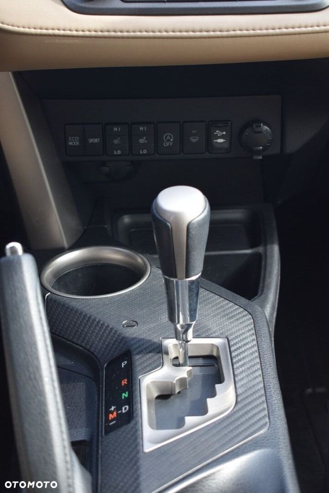 Toyota RAV4 2.0 Premium 4x4 MS - 16