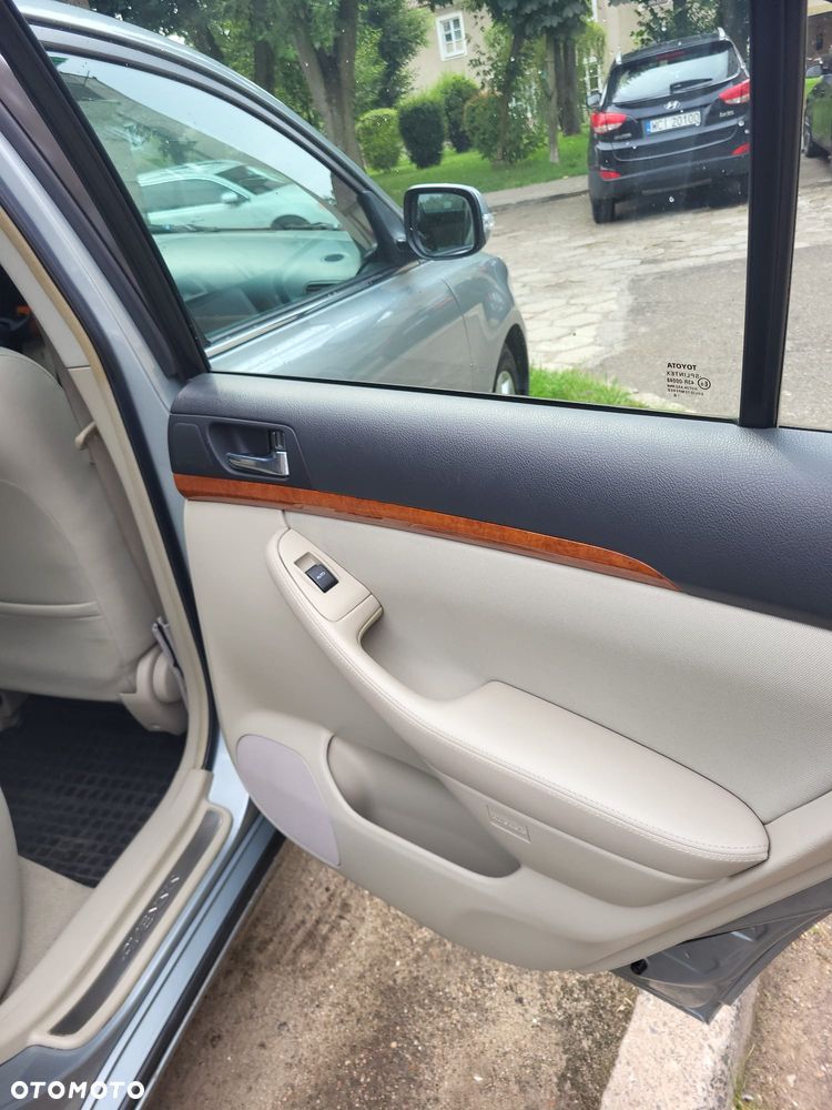 Toyota Avensis 2.0 D-4D Luna - 9