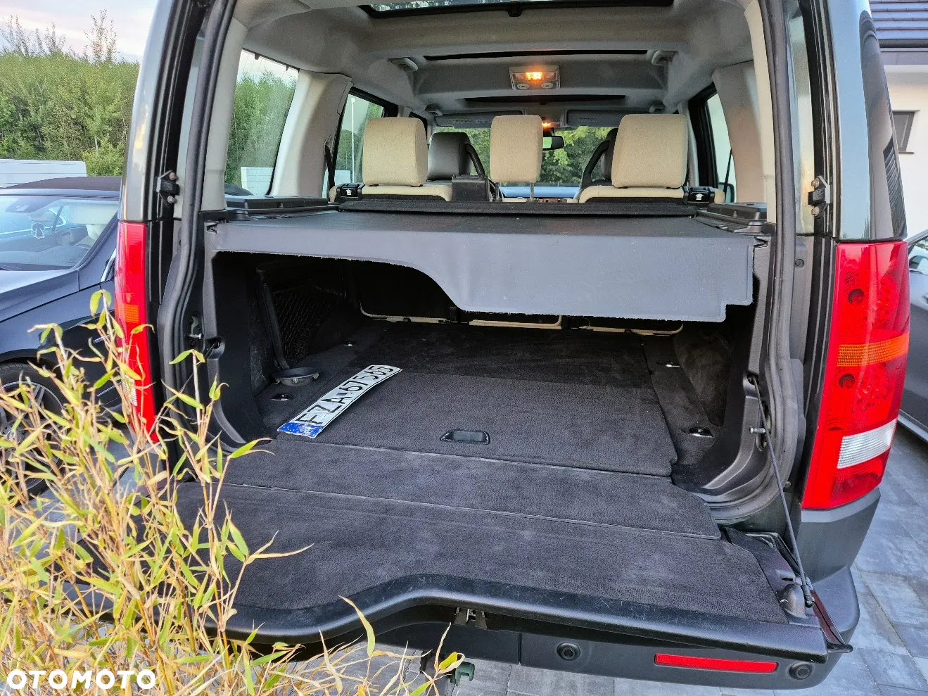 Land Rover Discovery III 2.7D V6 HSE - 14