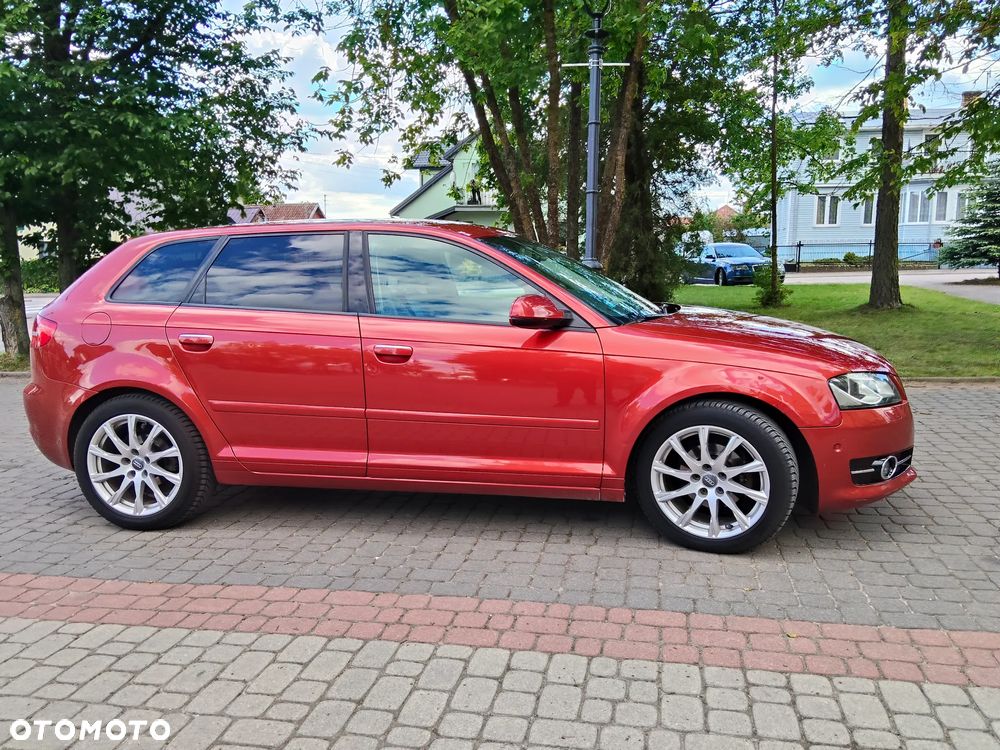 Audi A3 Sportback 1.6 TDI DPF S tronic Ambiente - 15