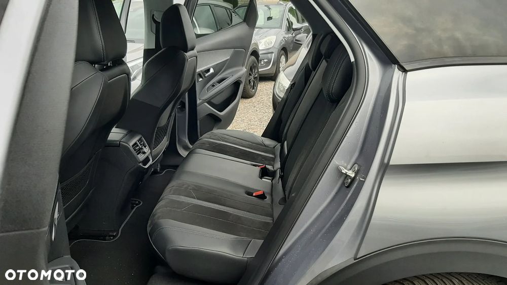 Peugeot 3008 - 19