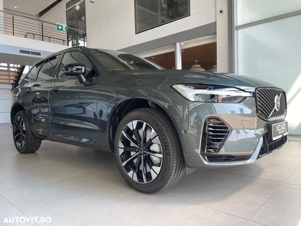 Volvo XC 60 T6 AWD Recharge Plus Dark - 3