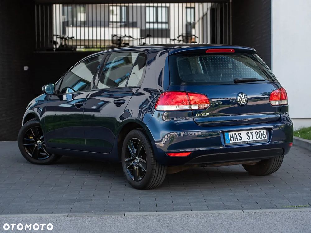 Volkswagen Golf - 9