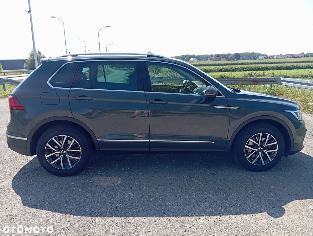 Volkswagen Tiguan - 6