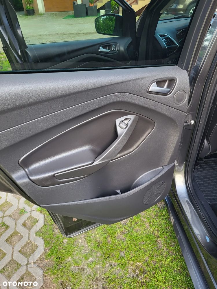 Ford Kuga 2.0 TDCi 2x4 Individual - 10