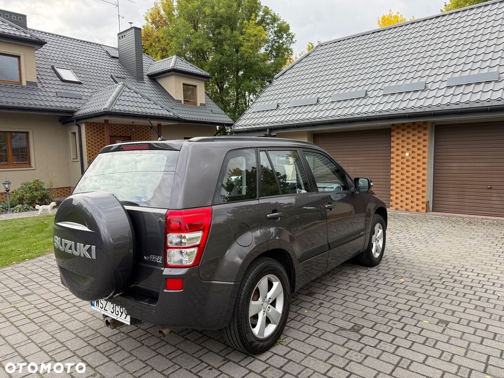 Suzuki Grand Vitara 2.0 Comfort - 5