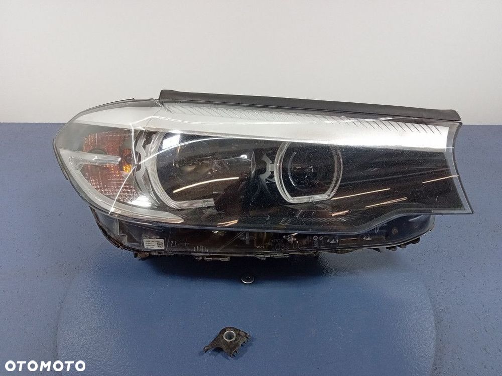 BMW 5 G30 G31 REFLEKTOR PRAWY FULL LED ECE EU 8499112 - 1