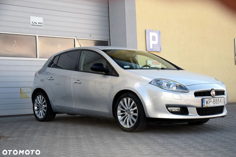 Fiat Bravo 1.4 T-JET 16V Estiva Plus - 11