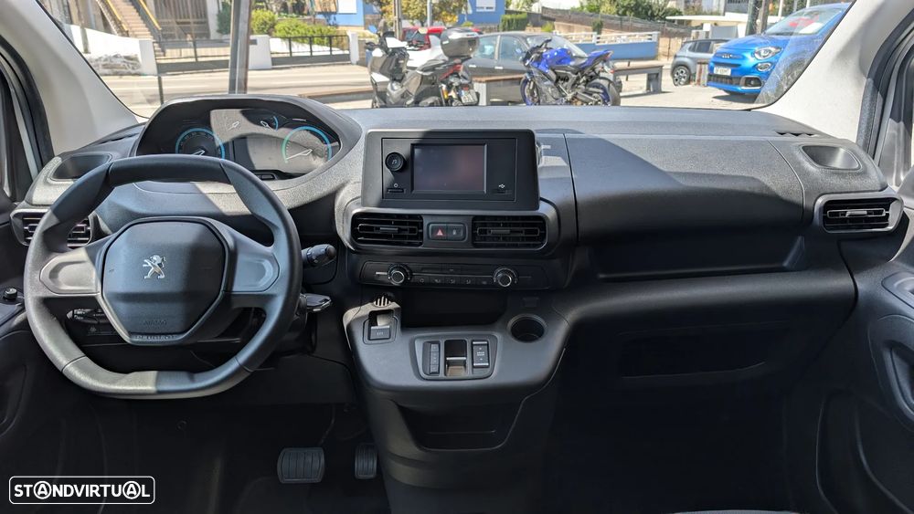 Peugeot e-Rifter 50 kWh Standard Active Pack - 10