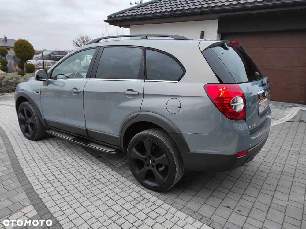Chevrolet Captiva 2.4 2WD Travel Edition - 8