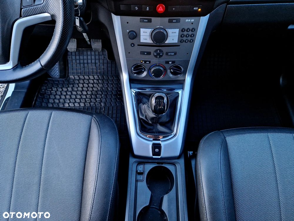 Opel Antara - 19