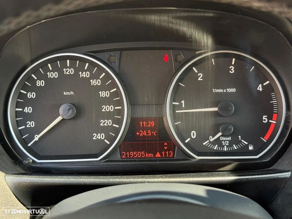 BMW 118 d - 19