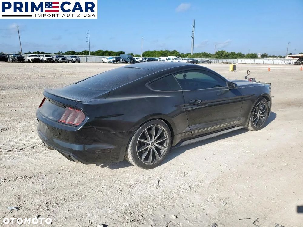 Ford Mustang 2.3 Eco Boost - 2