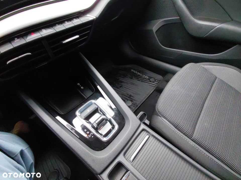 Skoda Octavia - 16