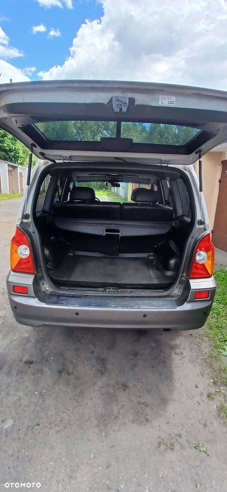 Hyundai Terracan - 4
