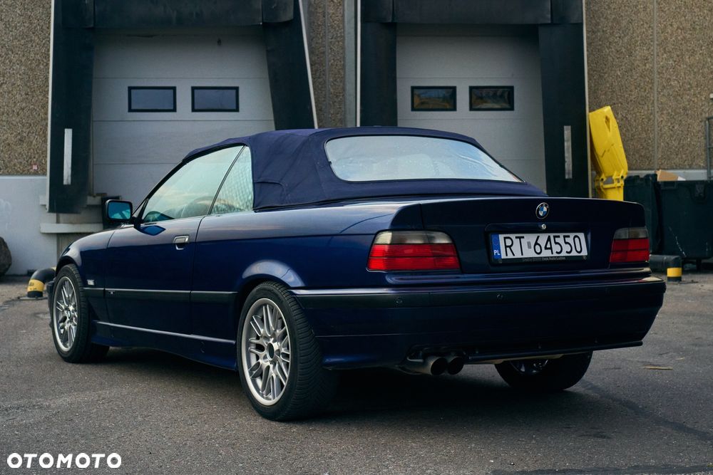 BMW Seria 3 - 18