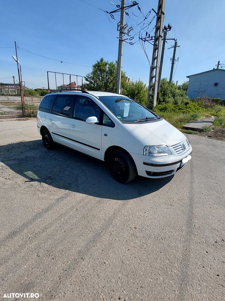 Volkswagen Sharan 1.9TDI 4Motion Comfortline - 3