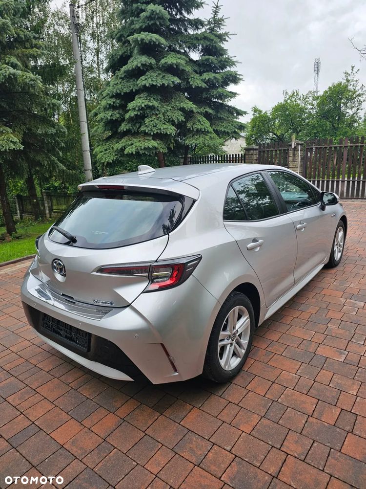 Toyota Corolla 1.8 Hybrid Club - 9
