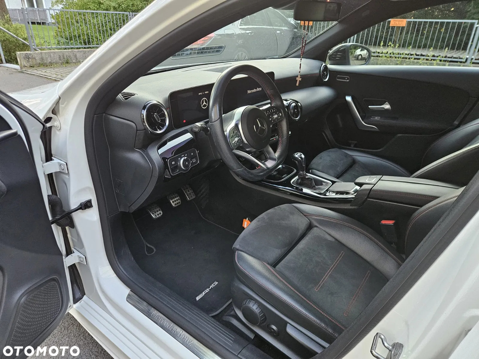 Mercedes-Benz Klasa A 160 AMG Line - 4