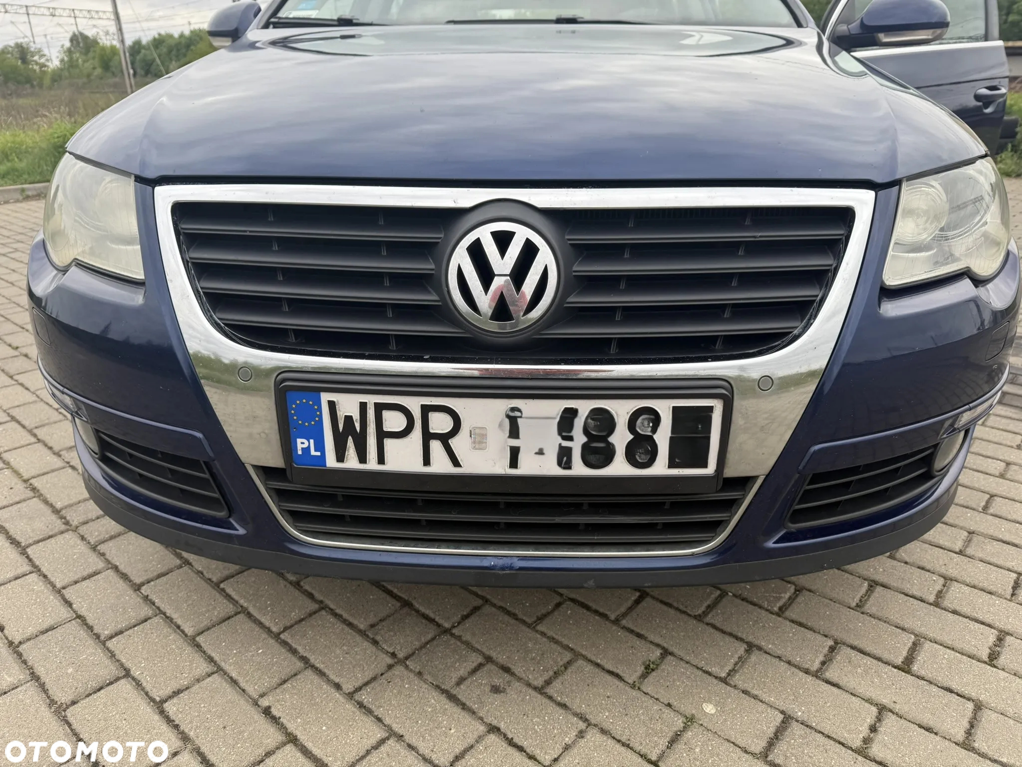 Volkswagen Passat 2.0 TDI Comfortline - 10