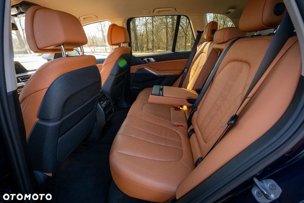 BMW X5 - 28
