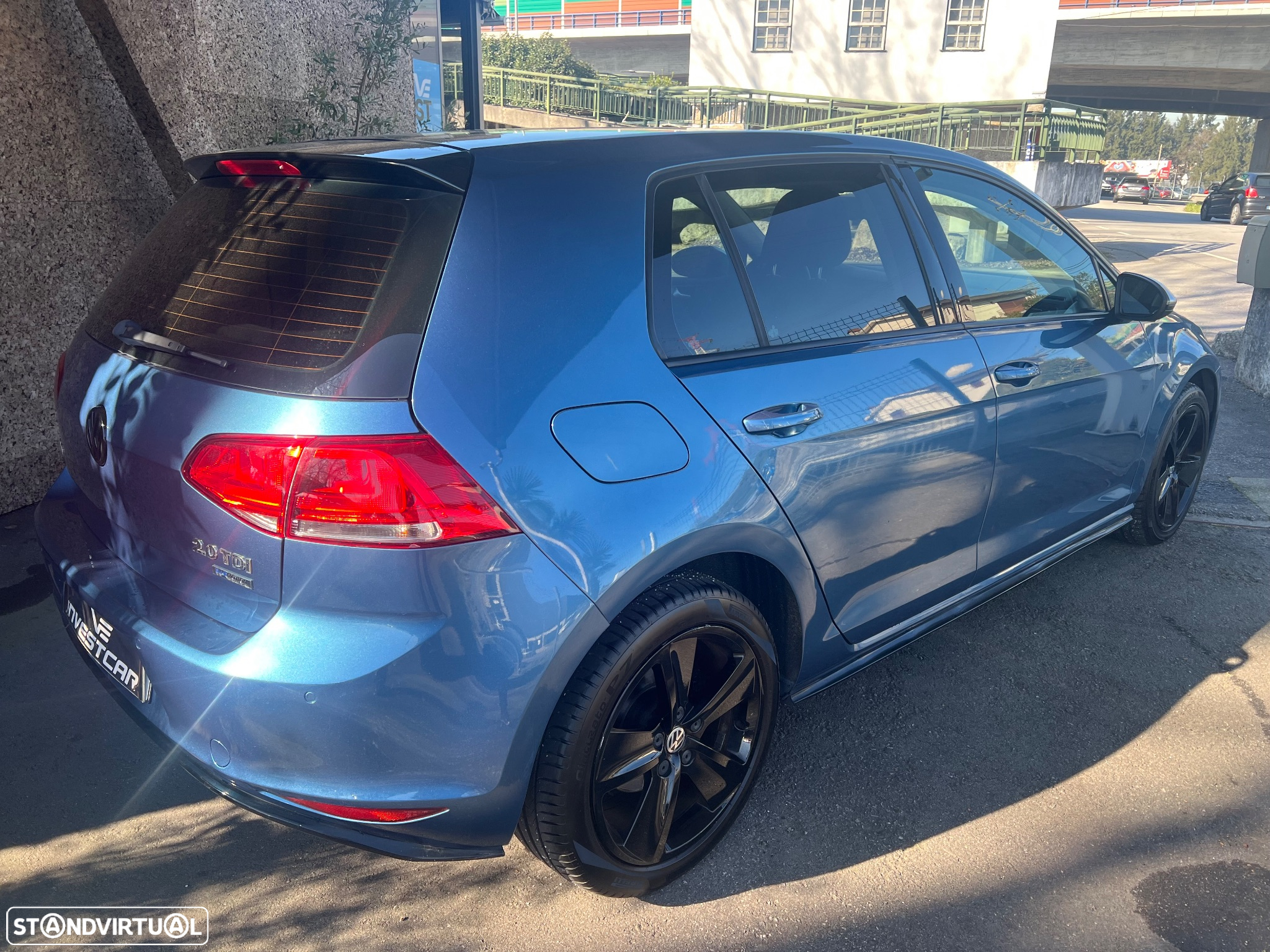 VW Golf 2.0 BlueTDI Highline - 25