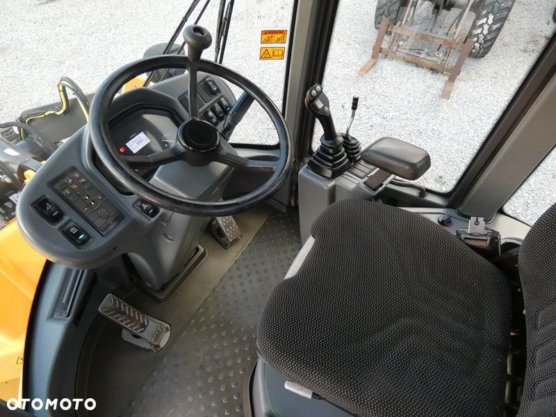 Volvo L30G Z Niemiec / Utrzymana / Pełny Serwis / - 10