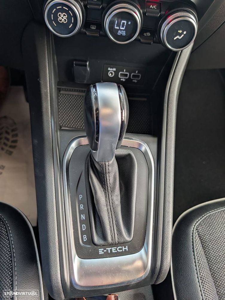Renault Captur 1.6 E-Tech Plug-In Hybrid Techno - 12