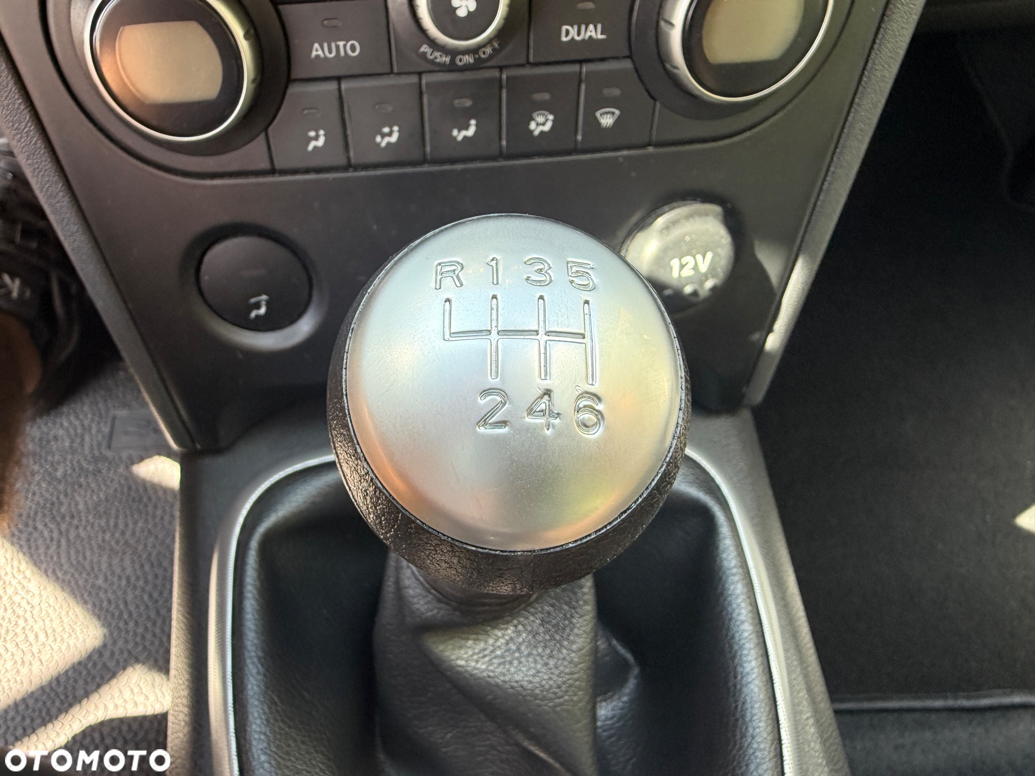 Nissan Qashqai 2.0 4x4 Tekna - 26