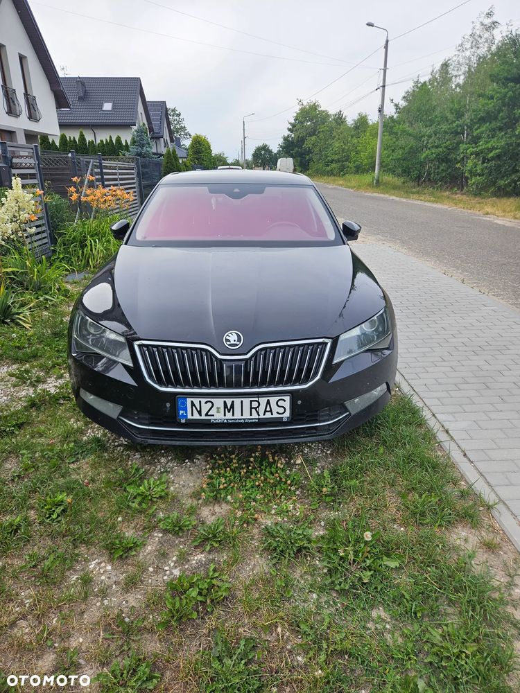 Skoda Superb 2.0 TDI 4x4 Style DSG - 1