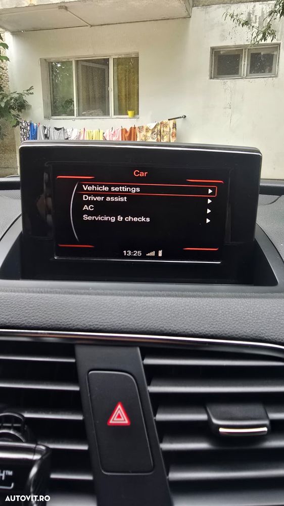 Audi Q3 2.0 TDI Quattro S tronic - 27