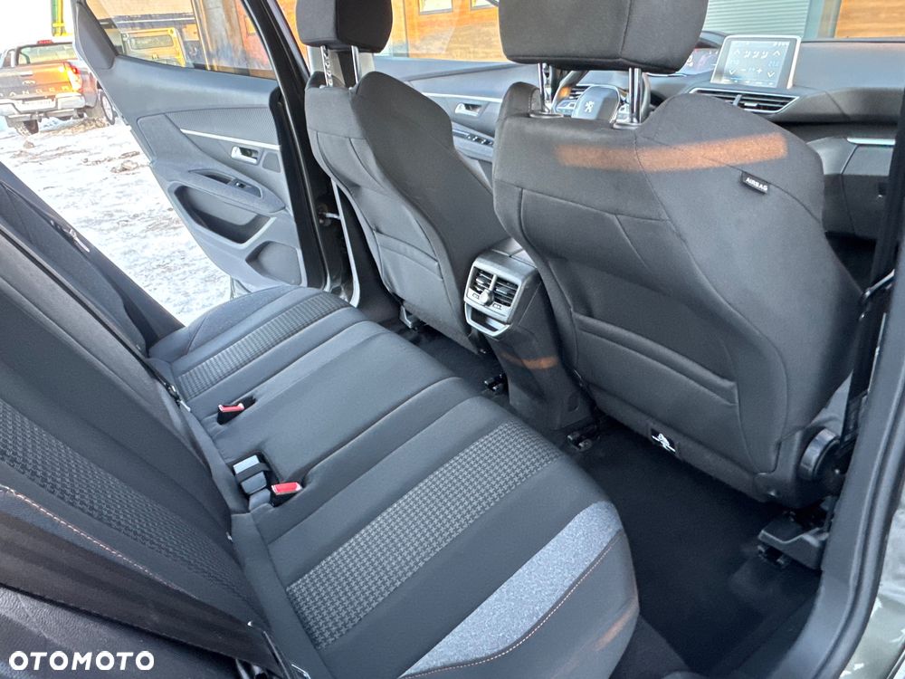 Peugeot 3008 BlueHDi 130 Stop & Start Active Business-Paket - 20