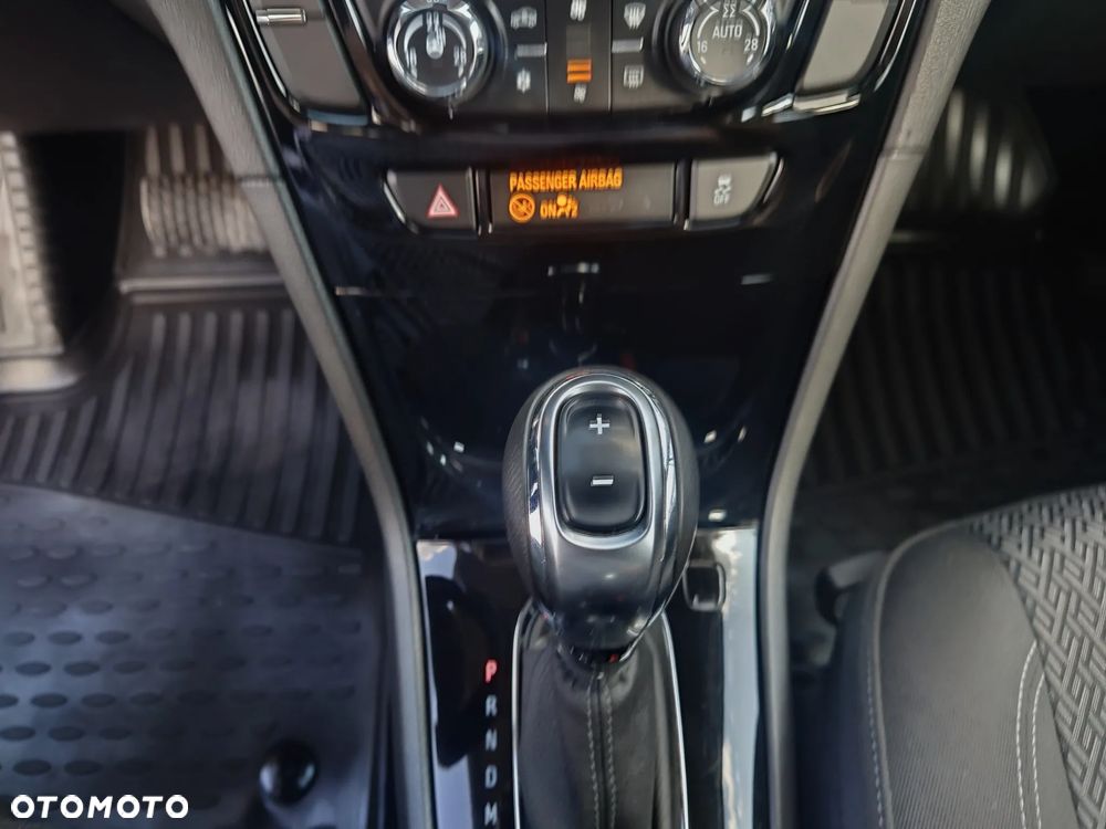 Opel Mokka 1.4 Turbo Automatik Color Edition - 10