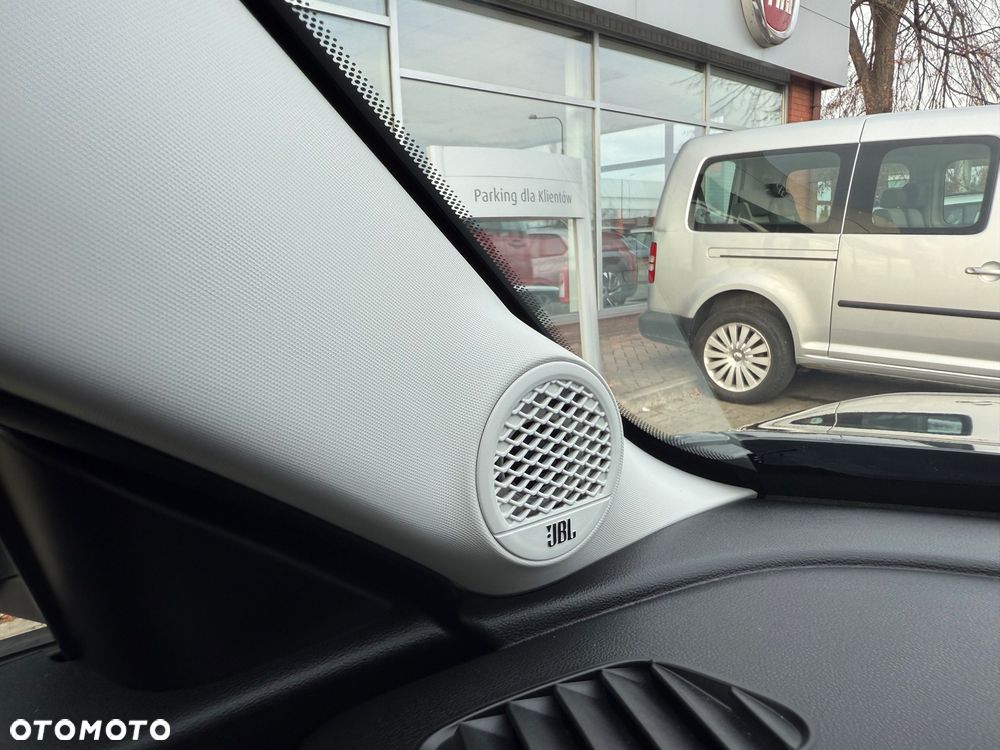 Jeep Avenger 1.2 GSE T3 Turbo-Benzin GDI Altitude - 32