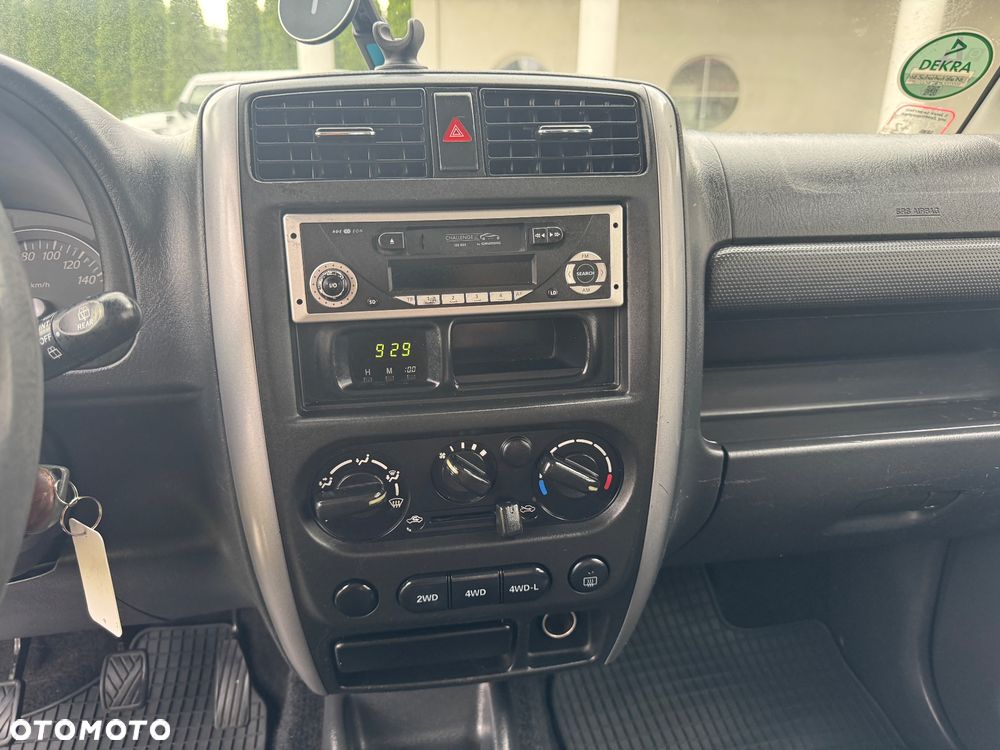 Suzuki Jimny 1.5 DDiS Club - 8