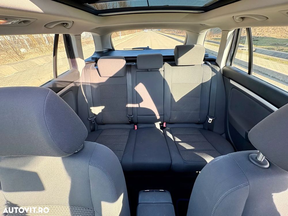 Volkswagen Golf 1.4 TSI Highline - 31