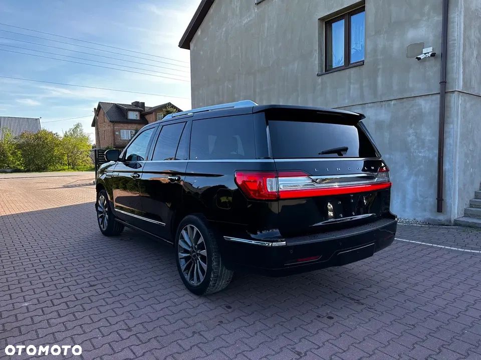 Lincoln Navigator - 12