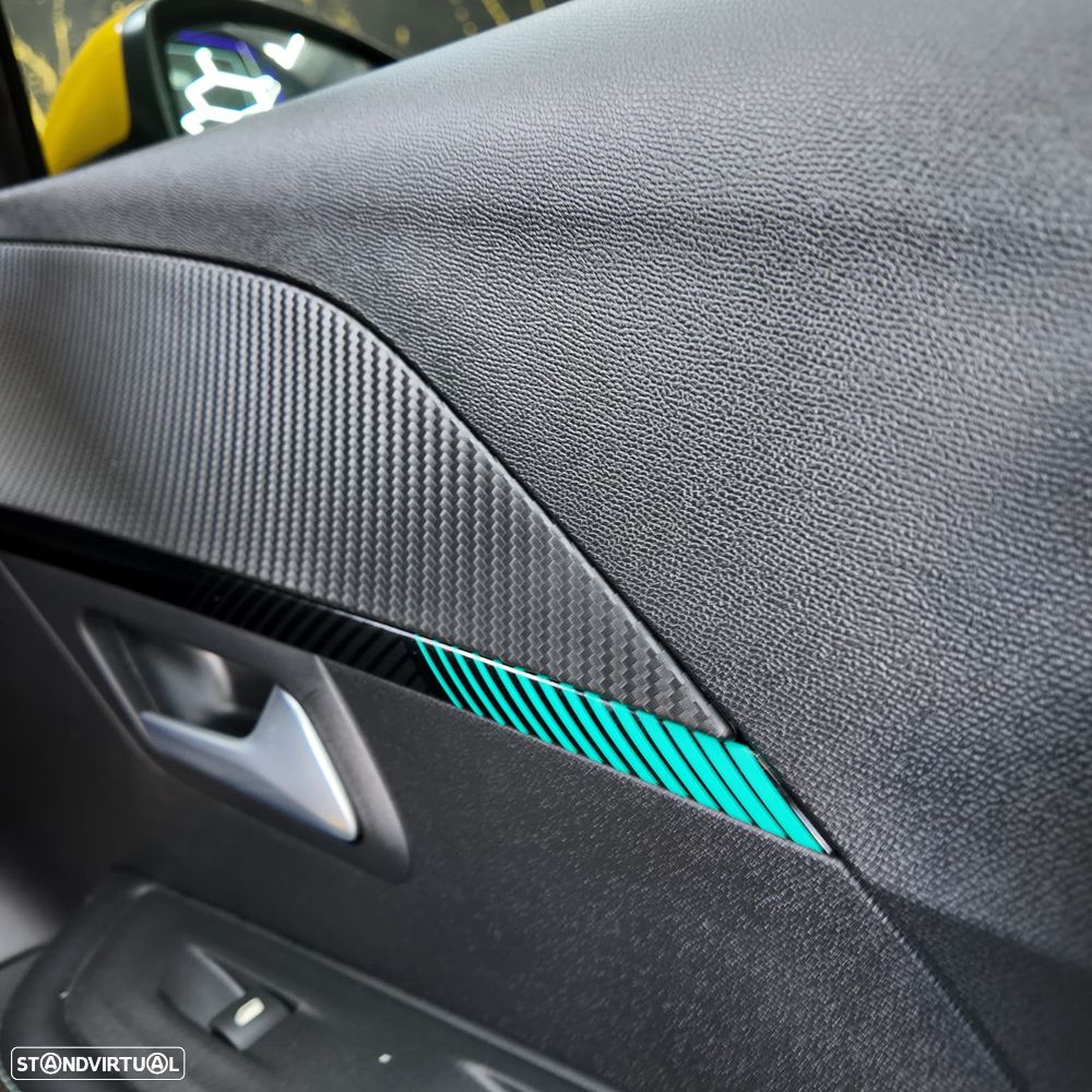 Peugeot 208 ver-1-2-puretech-allure-eat6 - 9